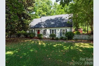 14132 Honeysuckle Ridge Drive, Matthews, NC 28105 - Photo 2