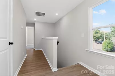 337 N Hoskins Road, Charlotte, NC 28216 - Photo 14
