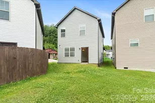 226 Cardwell Ln, Fletcher, NC 28732 - Photo 18