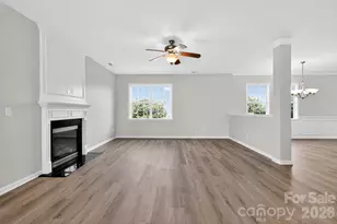 8915 Merrie Rose Ave, Charlotte, NC 28213 - Photo 6
