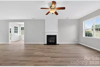 8915 Merrie Rose Avenue, Charlotte, NC 28213 - Photo 4