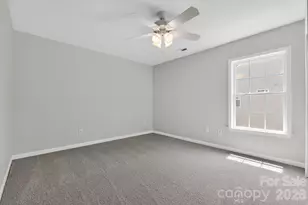 8915 Merrie Rose Ave, Charlotte, NC 28213 - Photo 16