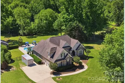 2066 Applebrook Drive, Wesley Chapel, NC 28110 - Photo 2