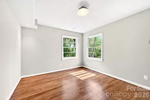 4 Baird Ln, Asheville, NC 28804 - Photo 26