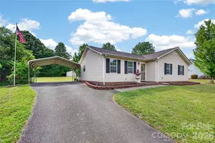 3504 Sassafras Trail, Waxhaw, NC 28173 - Photo 4