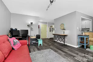 9232 Kings Canyon Dr, Charlotte, NC 28210 - Photo 6