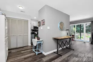 9232 Kings Canyon Dr, Charlotte, NC 28210 - Photo 4