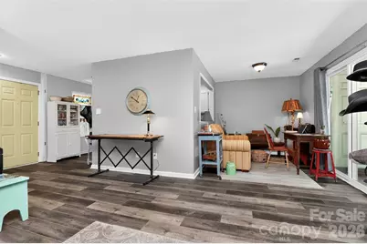 9232 Kings Canyon Drive, Charlotte, NC 28210 - Photo 10