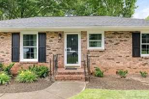 845 Fairbanks Rd, Charlotte, NC 28210 - Photo 2