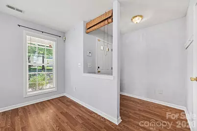 2635 Meadow Knoll Drive, Charlotte, NC 28269 - Photo 6