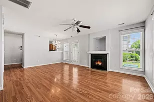 2635 Meadow Knoll Dr, Charlotte, NC 28269 - Photo 8