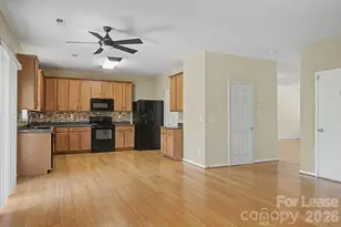 2917 Liddington Rd, Matthews, NC 28105 - Photo 8
