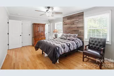 8616 Longbriar Drive, Charlotte, NC 28212 - Photo 24