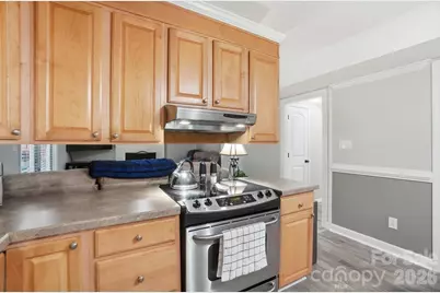8616 Longbriar Drive, Charlotte, NC 28212 - Photo 16