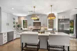 3610 Sharon Rd, Charlotte, NC 28211 - Photo 12