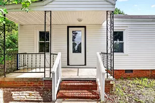 1121 Lundix St, Albemarle, NC 28001 - Photo 4