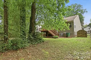 2830 Black Walnut Ln, Charlotte, NC 28262 - Photo 22
