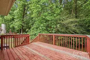 2830 Black Walnut Ln, Charlotte, NC 28262 - Photo 20