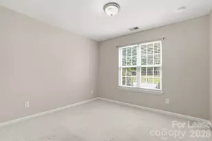 2830 Black Walnut Ln, Charlotte, NC 28262 - Photo 16