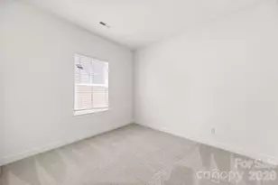 10050 Lilac Ct, Charlotte, NC 28215 - Photo 14
