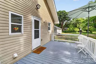 412 Peachtree St, Albemarle, NC 28001 - Photo 28