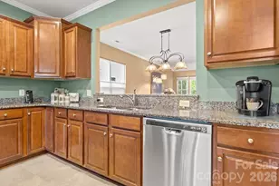 7020 Kitty Hawk Ln, Fort Mill, SC 29707 - Photo 6