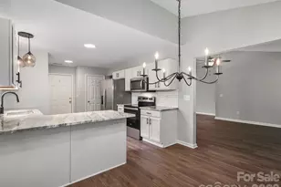 88 Wiltshire Cir, Fletcher, NC 28732 - Photo 12