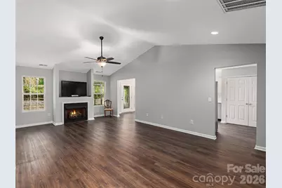 88 Wiltshire Circle, Fletcher, NC 28732 - Photo 6