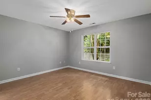 88 Wiltshire Cir, Fletcher, NC 28732 - Photo 22