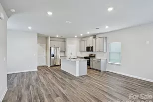 7263 Yardley St, Gastonia, NC 28056 - Photo 2