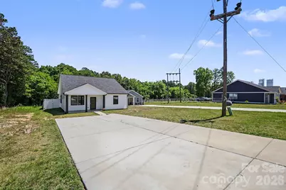 2664 Meadow Street, Gaston, NC 28056 - Photo 2