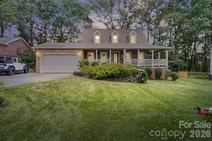 7813 Red Robin Trail, Denver, NC 28037 - Photo 4