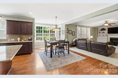3219 Lakehurst Crossing, Matthews, NC 28104 - Photo 16
