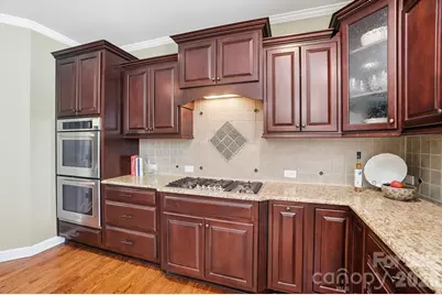 3219 Lakehurst Crossing, Matthews, NC 28104 - Photo 14