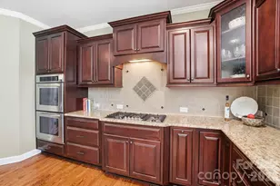 3219 Lakehurst Crossing, Matthews, NC 28104 - Photo 14