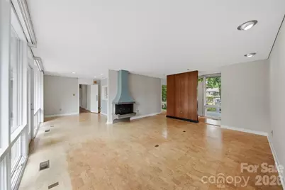 141 36th Avenue NW, Hickory, NC 28601 - Photo 10