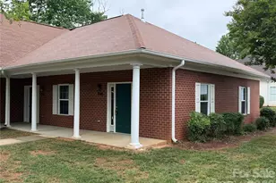 7045 Somerset Springs Dr, Charlotte, NC 28262 - Photo 1