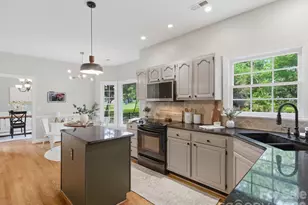 12505 Abbotsbury Ct, Charlotte, NC 28277 - Photo 12