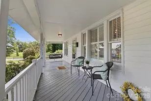 201 Smith St, Clover, SC 29710 - Photo 4
