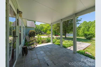 16 Chinaberry Court, Waynesville, NC 28785 - Photo 4