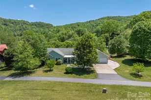 16 Chinaberry Ct, Waynesville, NC 28785 - Photo 32