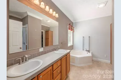 16 Chinaberry Court, Waynesville, NC 28785 - Photo 18