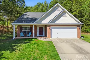 2001 Campfield Ct, Waxhaw, NC 28173 - Photo 2