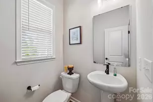 8137 Franklin Trl St, Charlotte, NC 28227 - Photo 14