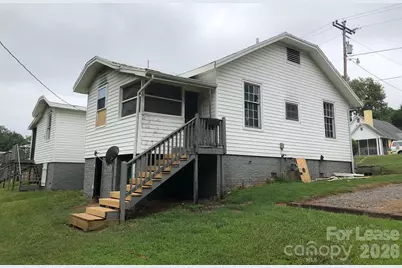 660 E Sharpe Street, Statesville, NC 28677 - Photo 2