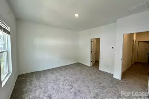 1556 Blanche St, Charlotte, NC 28262 - Photo 12