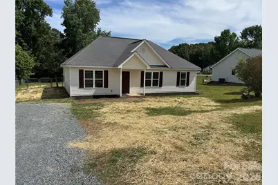1002 Crescent Way, Wingate, NC 28174 - Photo 2