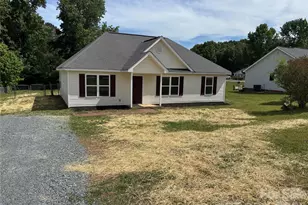 1002 Crescent Way, Wingate, NC 28174 - Photo 2