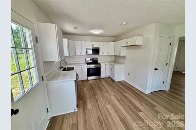 1002 Crescent Way, Wingate, NC 28174 - Photo 4