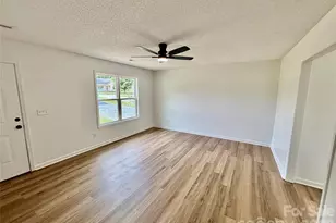 1002 Crescent Way, Wingate, NC 28174 - Photo 6